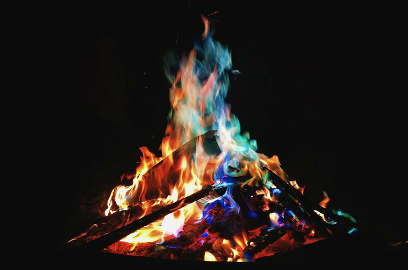 سیگارس |مجیک فایر | پودر آتش رنگی | رنگی کننده آتش | آتش جادویی | magic fire | mystical fire